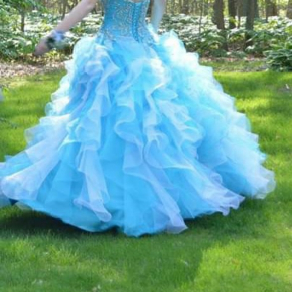 Prom Dress - Picture 2 of 3